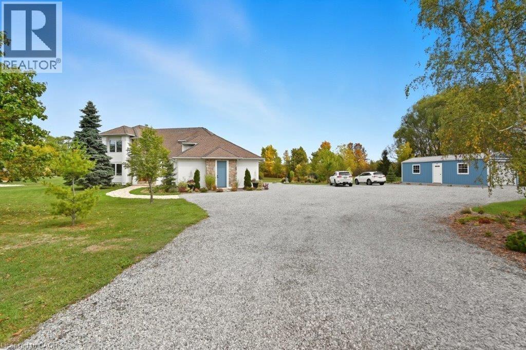 2493 Meadow Court, West Lincoln, Ontario  L0R 1Y0 - Photo 9 - 40773572