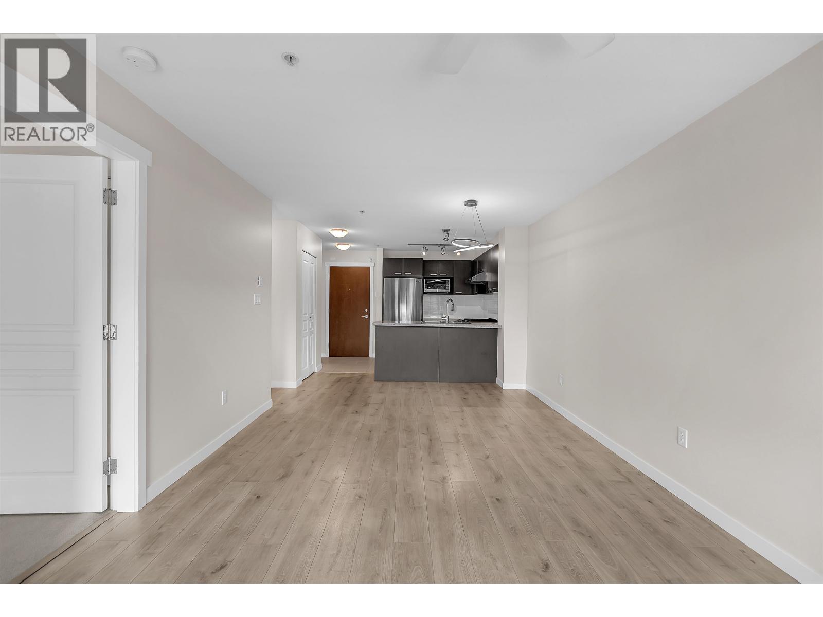 108 9500 Odlin Road, Richmond, British Columbia  V6X 0H5 - Photo 10 - R3107013