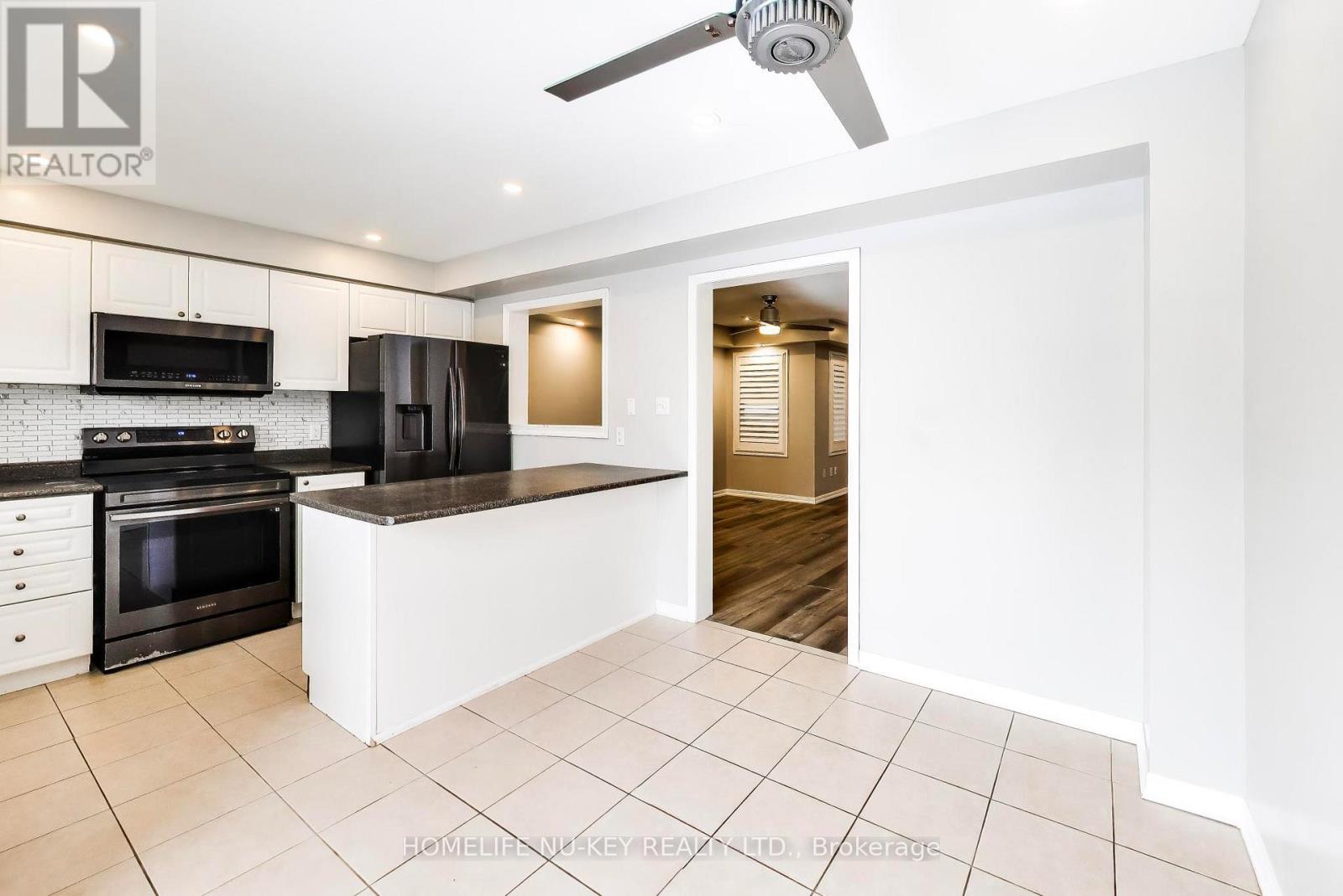 89 Majesty Boulevard, Barrie, Ontario  L4M 0E5 - Photo 15 - S12981016