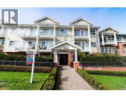 202 5655 INMAN AVENUE, Burnaby, British Columbia