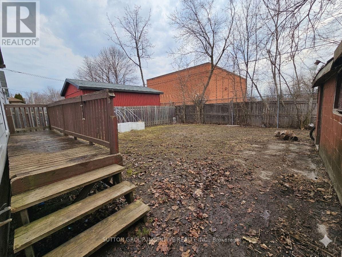 15 Newton Street, Barrie, Ontario  L4M 3N2 - Photo 27 - S12981478