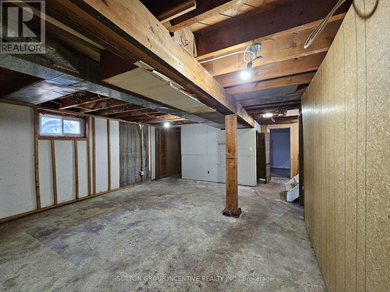 15 Newton Street, Barrie, Ontario  L4M 3N2 - Photo 25 - S12981478