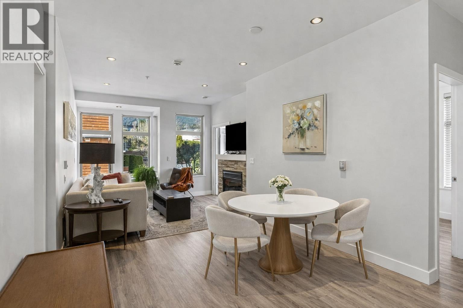 207 116 W 23rd Street, North Vancouver, British Columbia  V7M 2A9 - Photo 8 - R3109763