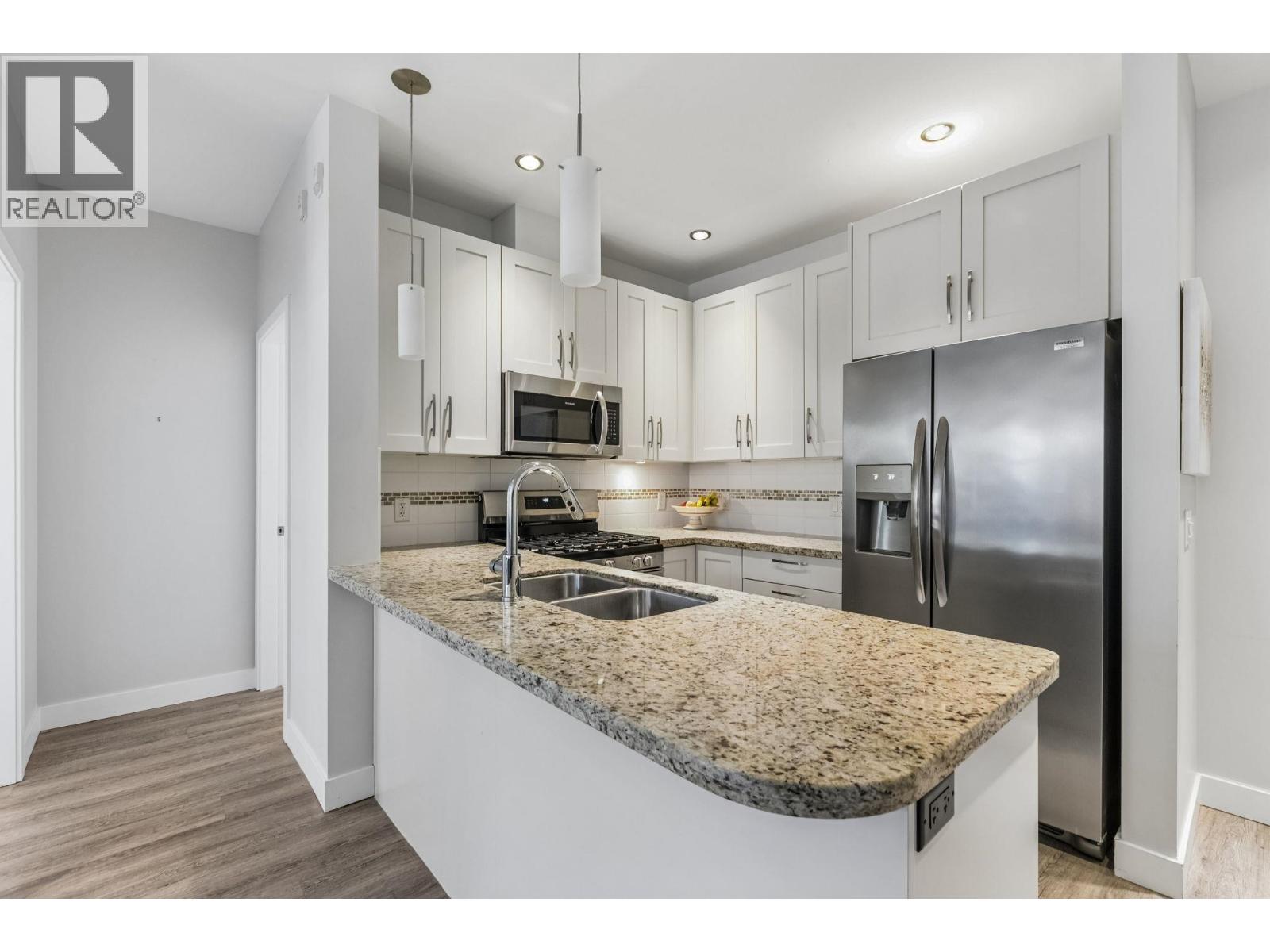 207 116 W 23rd Street, North Vancouver, British Columbia  V7M 2A9 - Photo 13 - R3109763