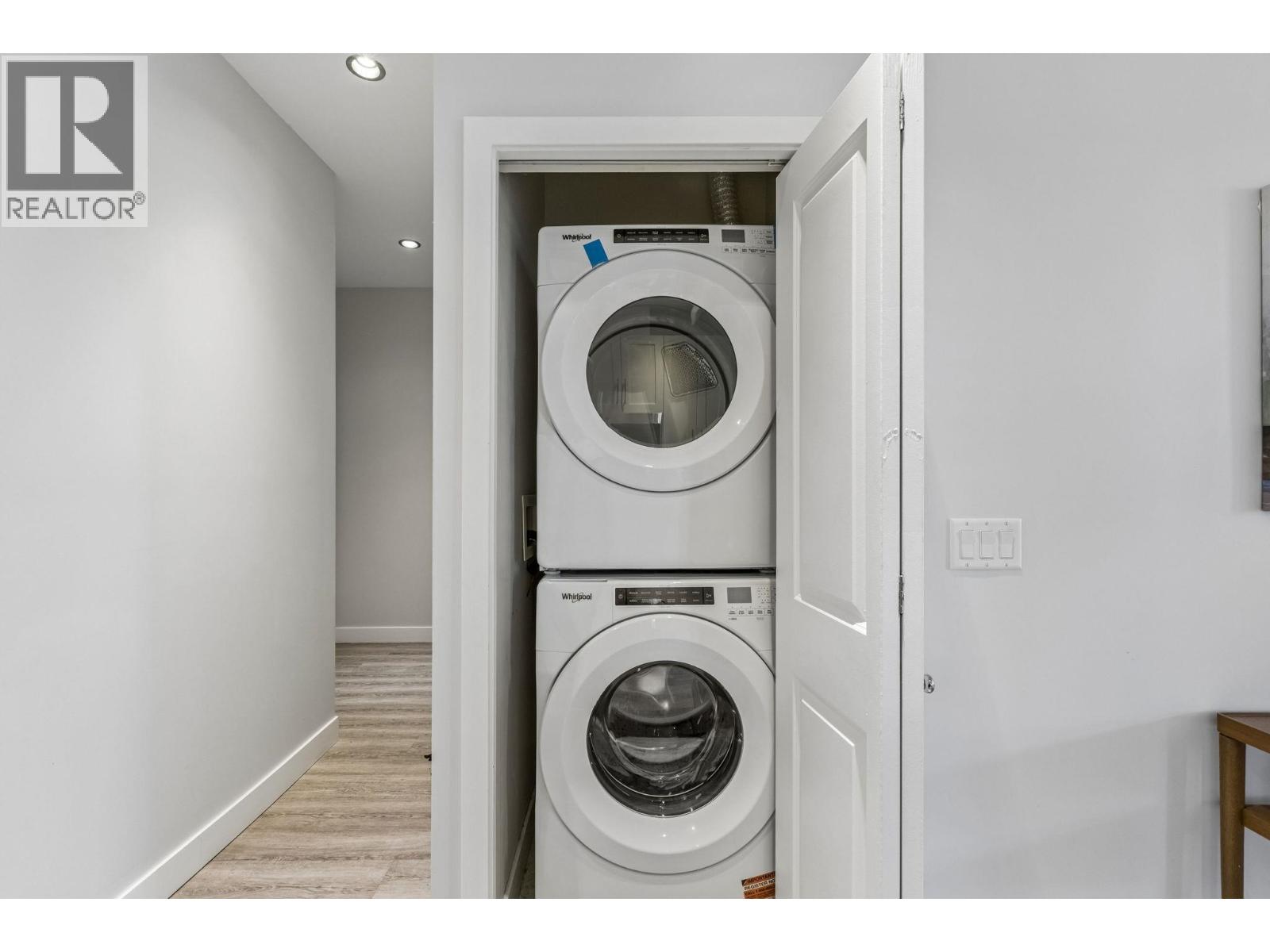 207 116 W 23rd Street, North Vancouver, British Columbia  V7M 2A9 - Photo 23 - R3109763