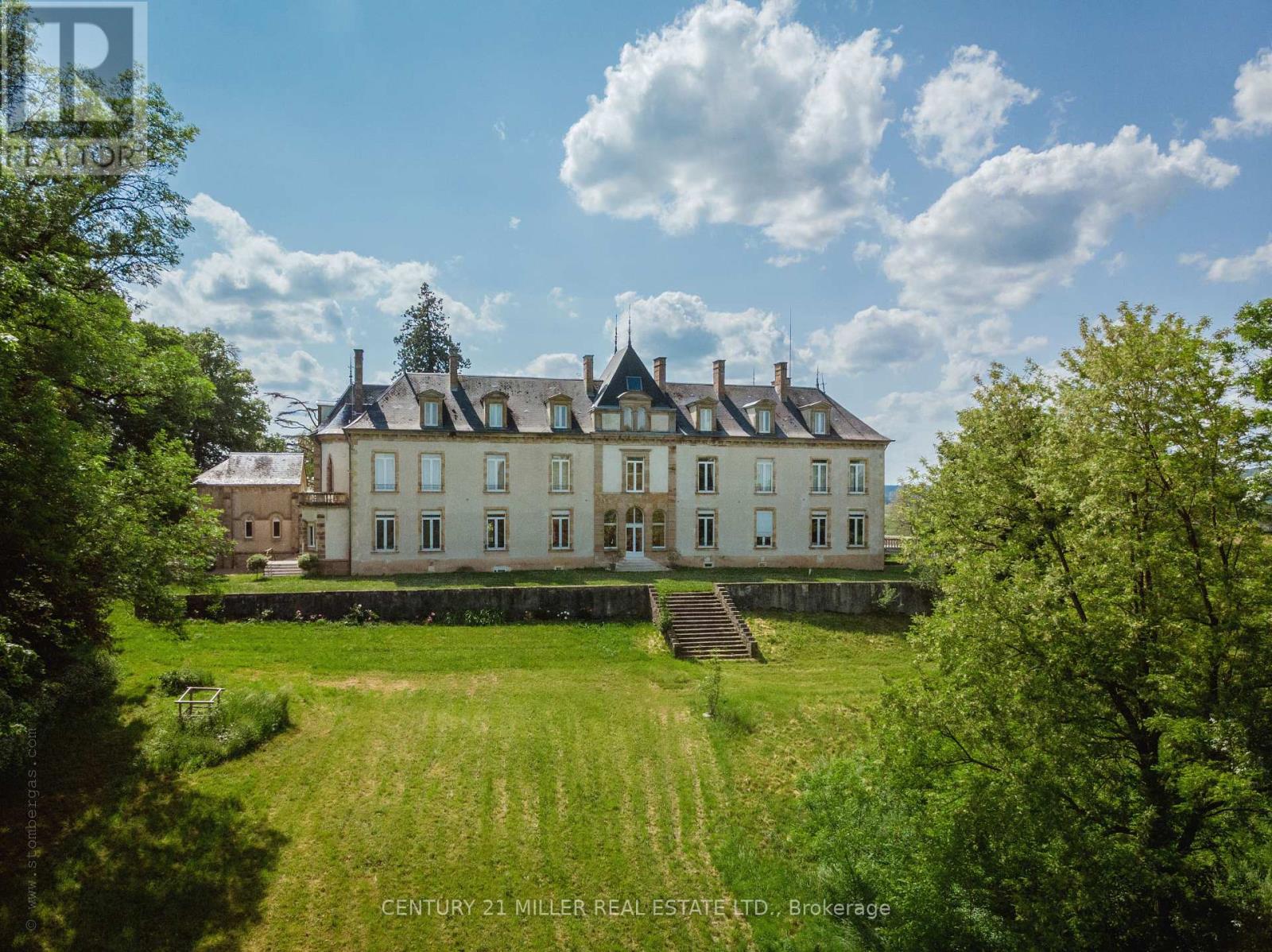 58720 Beaumont-Sardolles, France, Ontario   - Photo 44 - X12194548