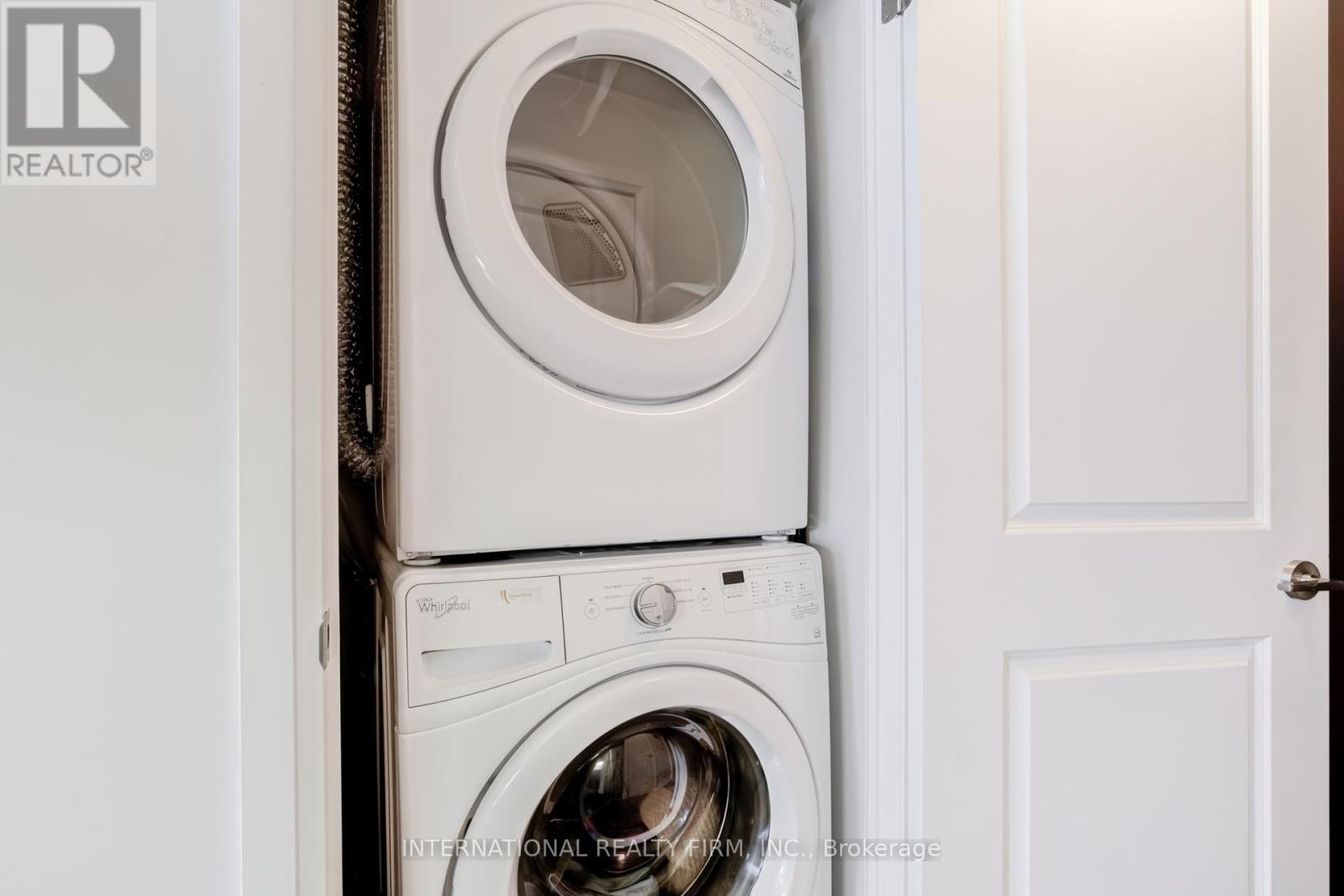 1111 - 17 Zorra Street, Toronto, Ontario  M8Z 0C8 - Photo 36 - W12980720