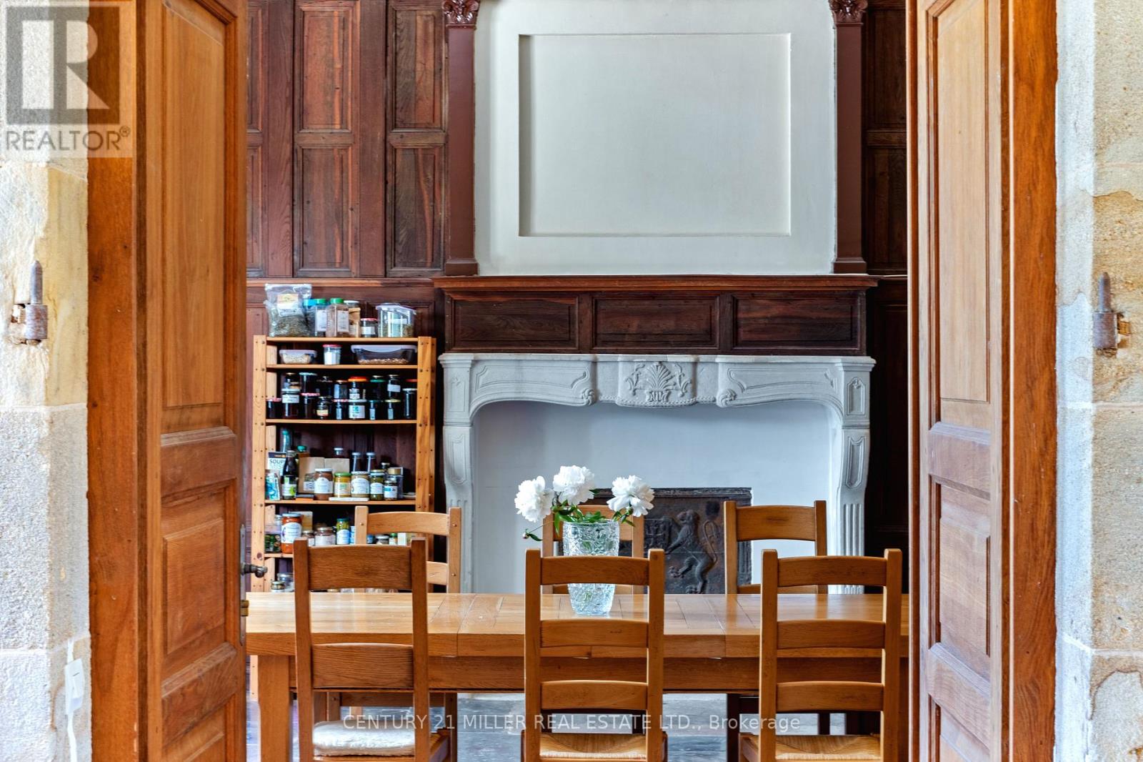 58720 Beaumont-Sardolles, France, Ontario   - Photo 32 - X12194548