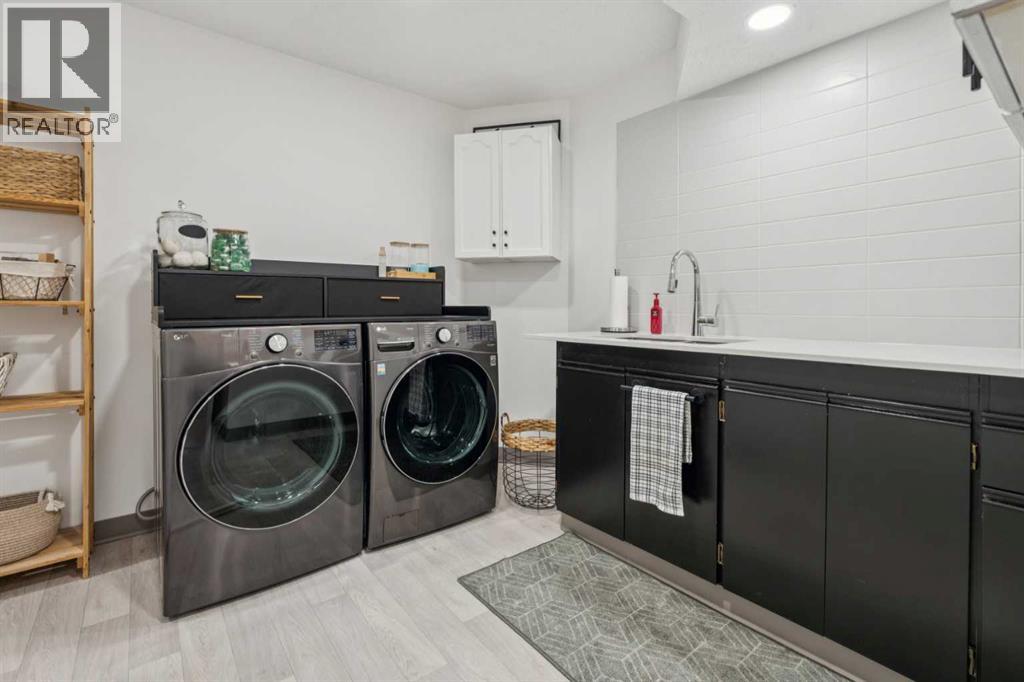 194 Martinglen Way Ne, Calgary, Alberta  T3J 3L1 - Photo 27 - A2292816