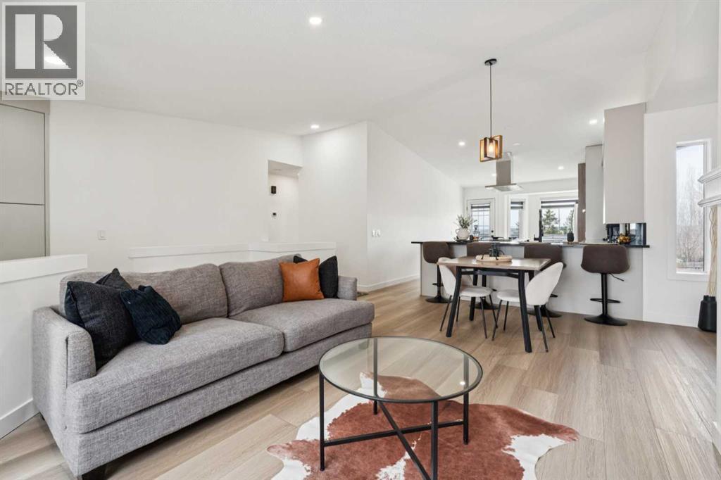 194 Martinglen Way Ne, Calgary, Alberta  T3J 3L1 - Photo 7 - A2292816