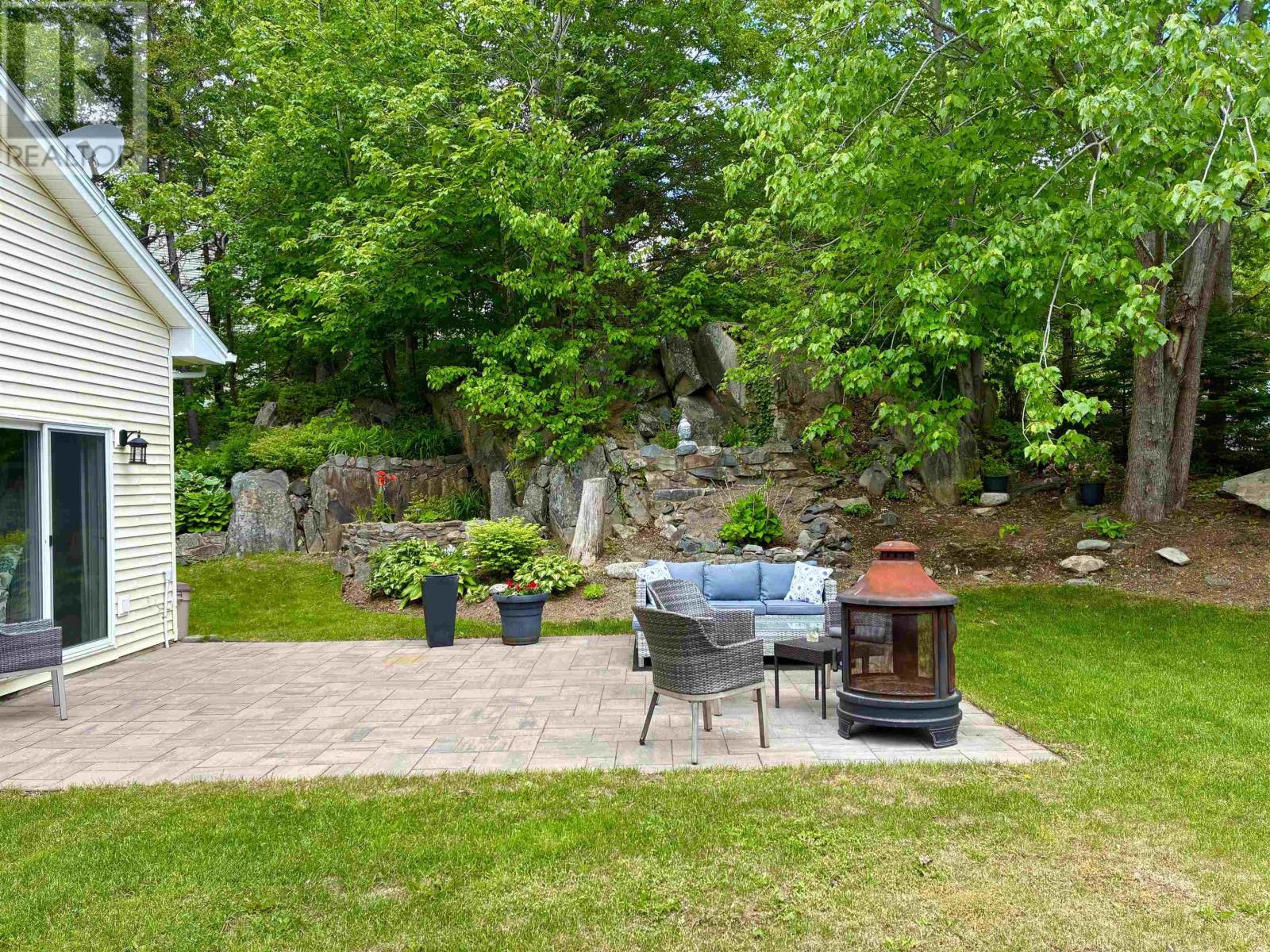 5 Parkvale Crescent, Bedford, Nova Scotia  B4A 3M3 - Photo 49 - 202607022