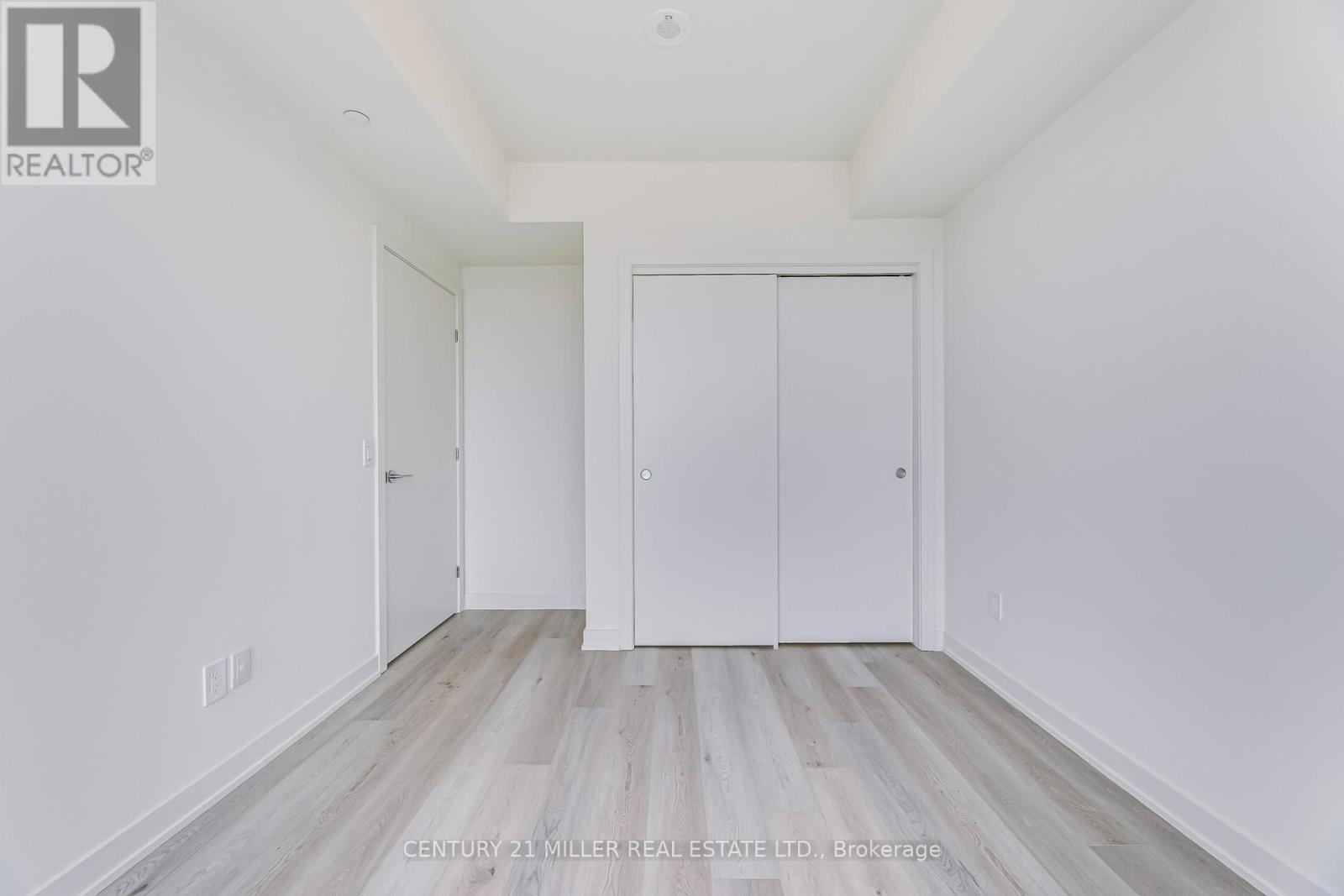 603 - 385 Winston Road, Grimsby, Ontario  L3M 4E8 - Photo 12 - X12925174