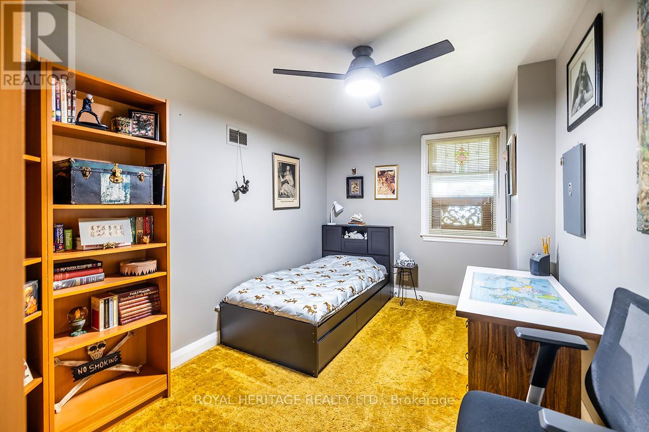 250 King George Street, Peterborough (Otonabee Ward 1), Ontario  K9J 1R8 - Photo 18 - X12977126