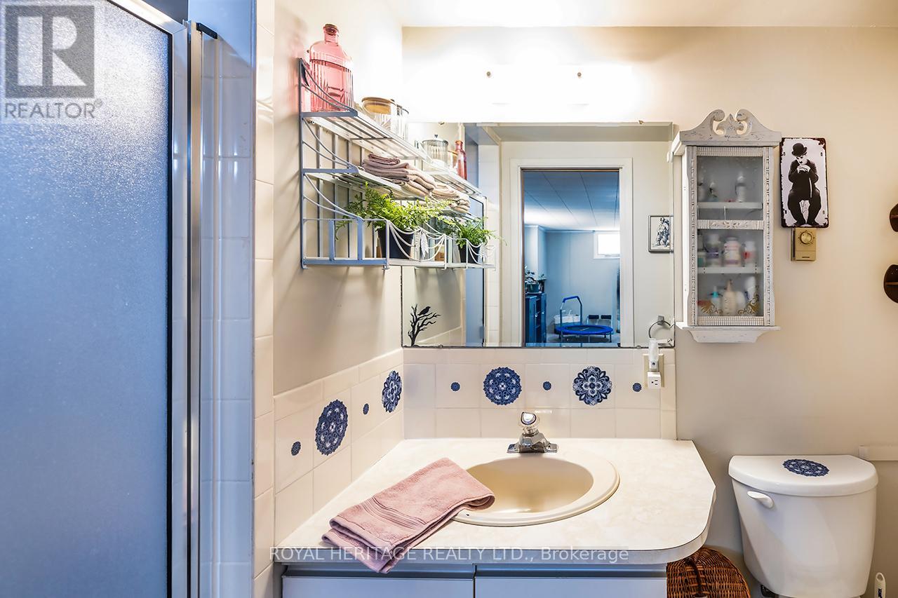 250 King George Street, Peterborough (Otonabee Ward 1), Ontario  K9J 1R8 - Photo 22 - X12977126