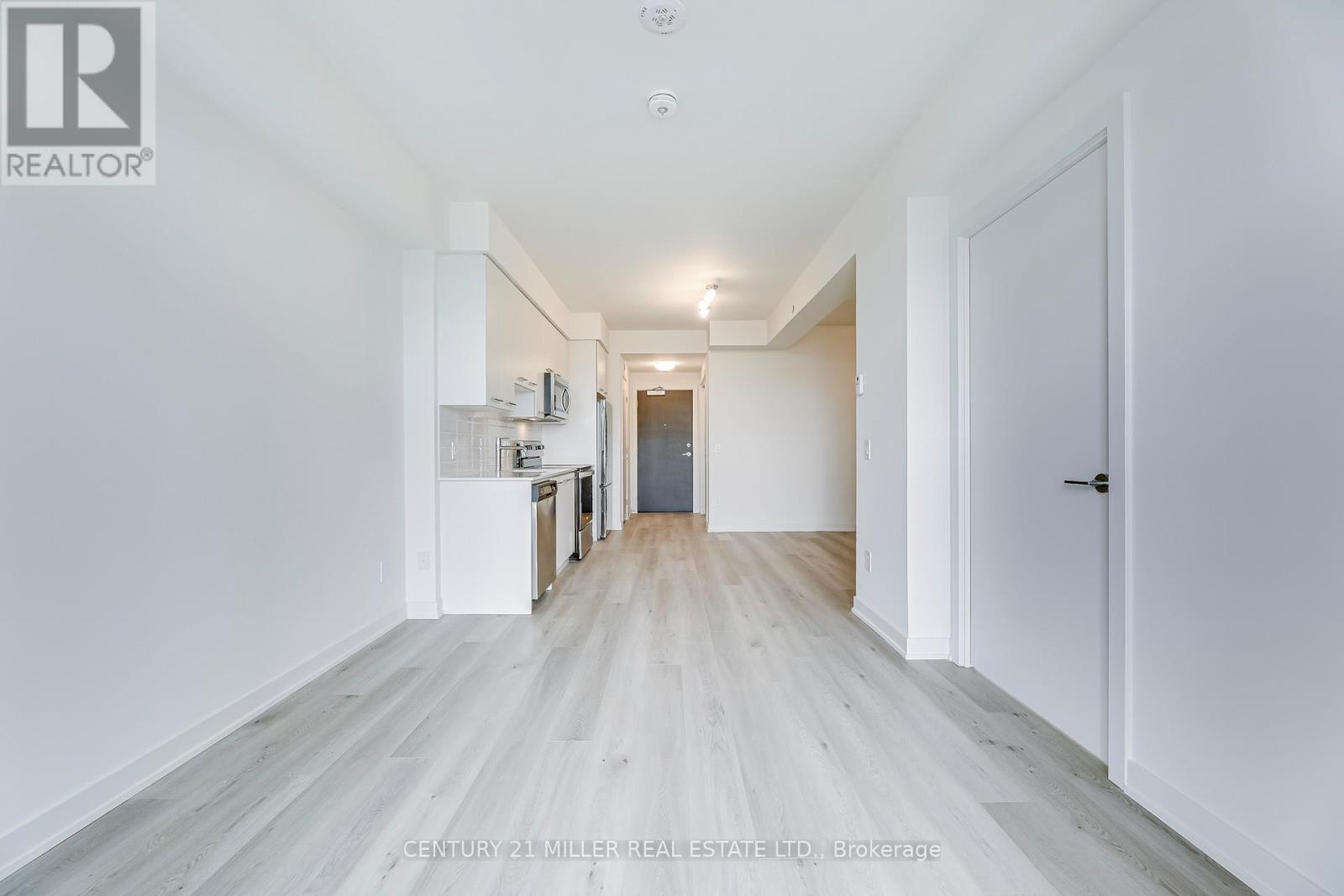 603 - 385 Winston Road, Grimsby, Ontario  L3M 4E8 - Photo 6 - X12925608