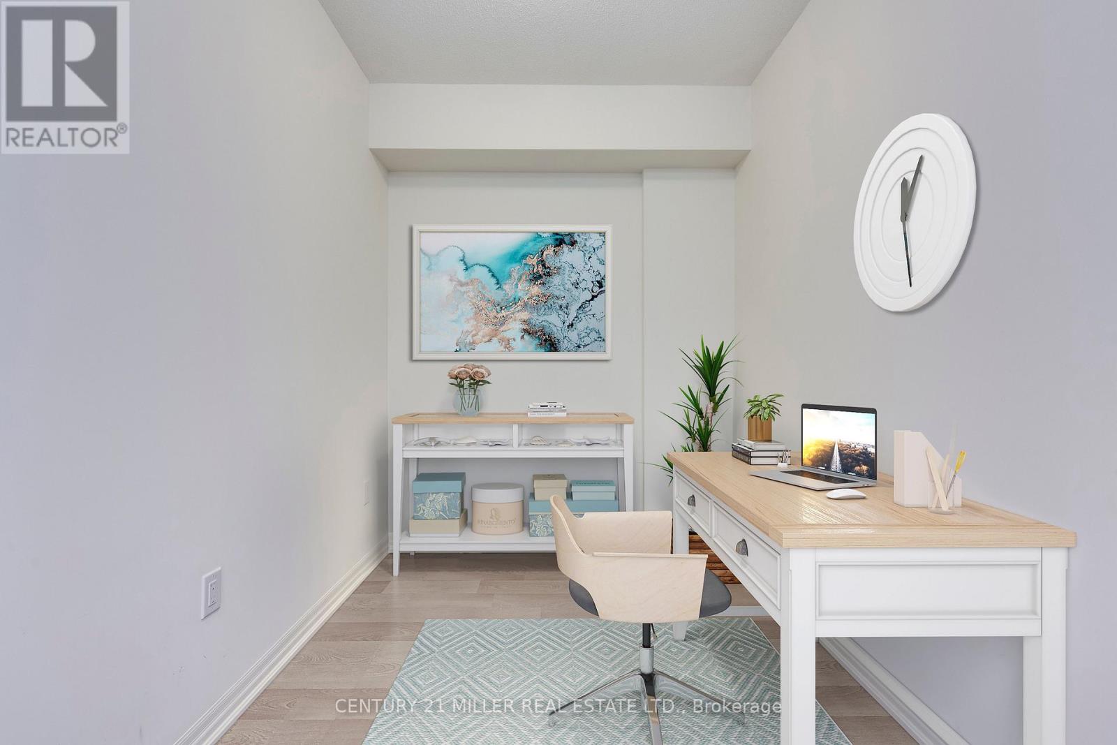 303 - 560 North Service Road, Grimsby, Ontario  L3M 0G3 - Photo 13 - X12910770