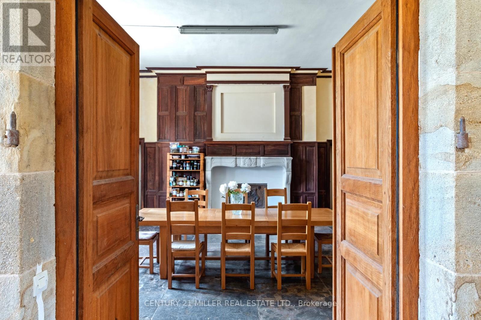 58270 Beaumont-Sardolles, France, Ontario   - Photo 28 - Z8045748