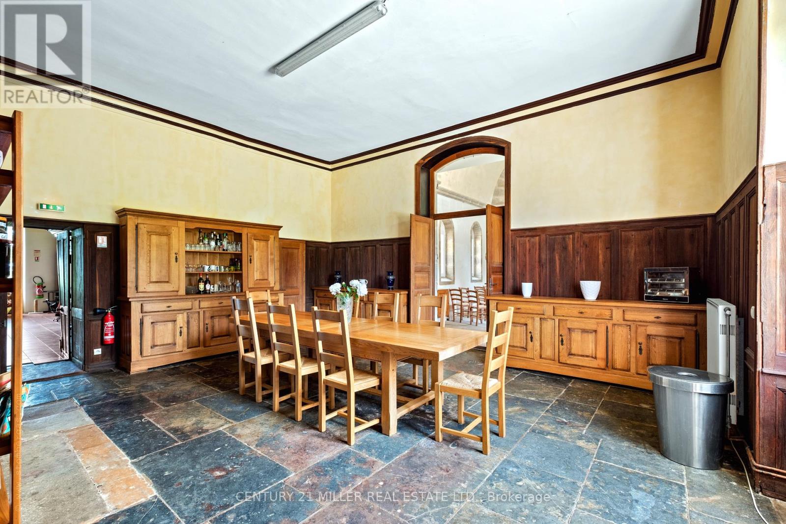 58270 Beaumont-Sardolles, France, Ontario   - Photo 27 - Z8045748