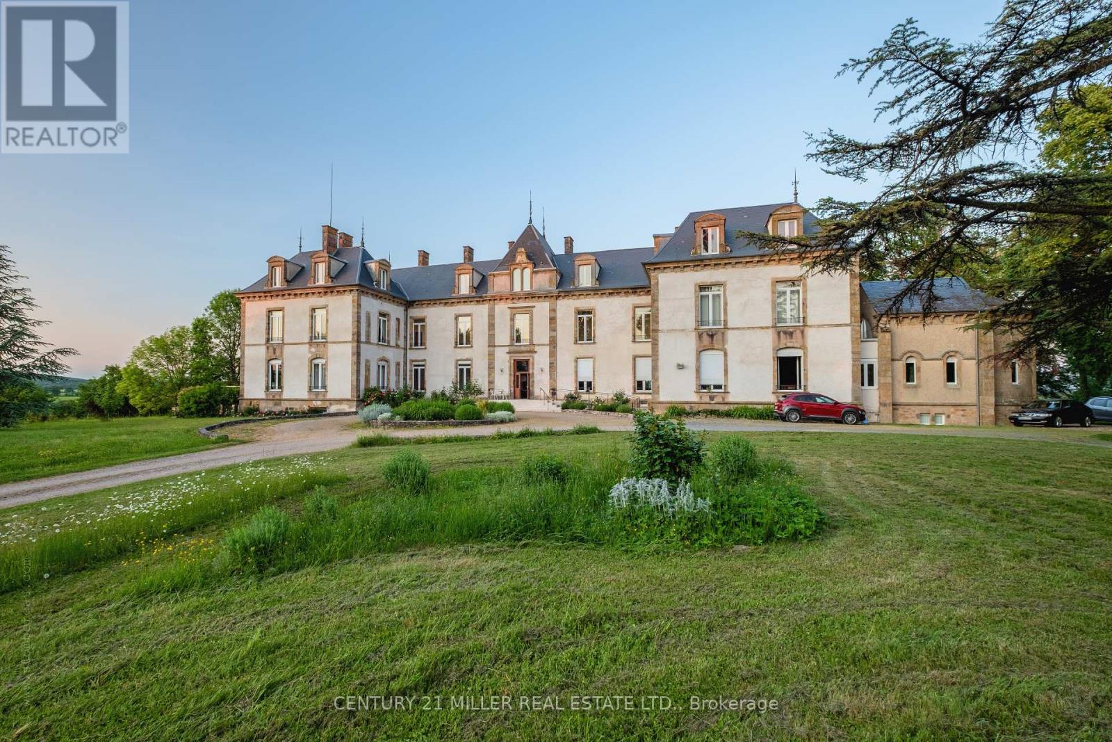 58270 Beaumont-Sardolles, France, Ontario   - Photo 34 - Z8045748