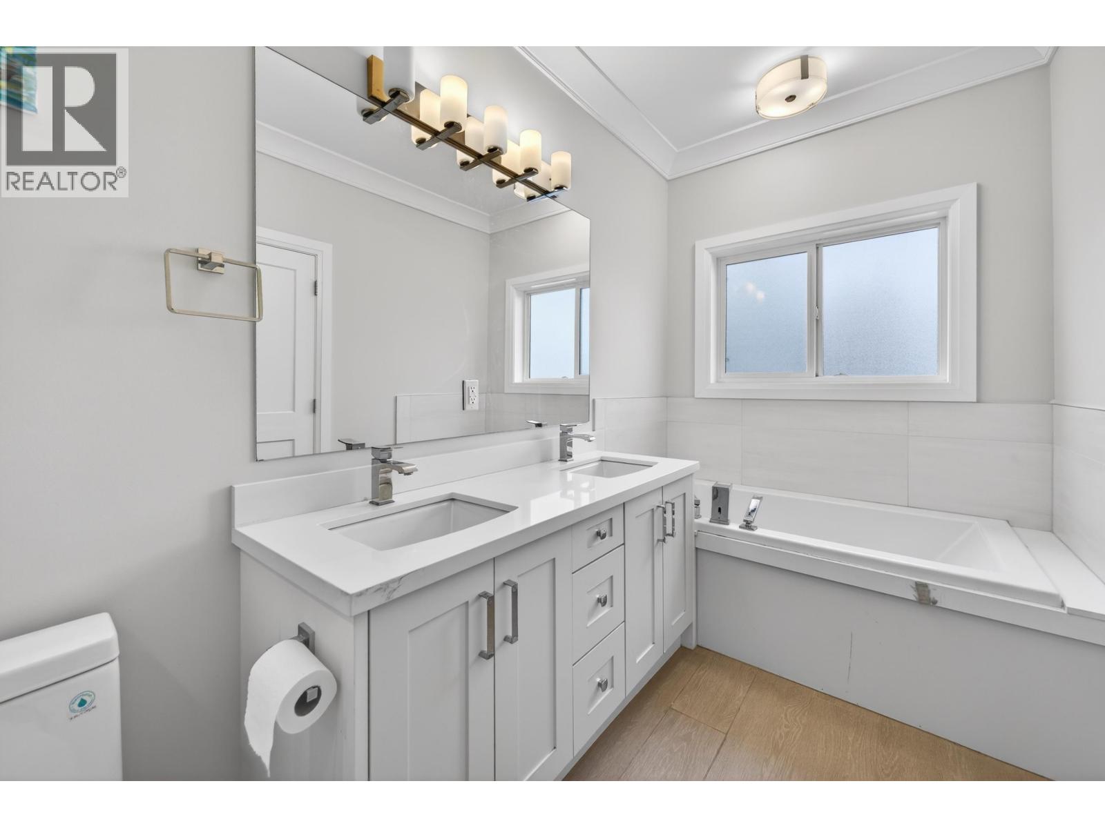 824 Chestnut Street, New Westminster, British Columbia  V3L 4N2 - Photo 19 - R3103018