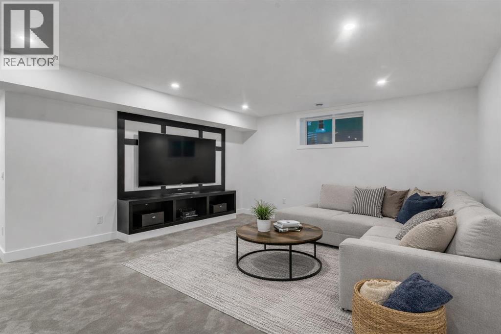 153 Waterford Passage, Chestermere, Alberta  T1X 3B6 - Photo 35 - A2298041