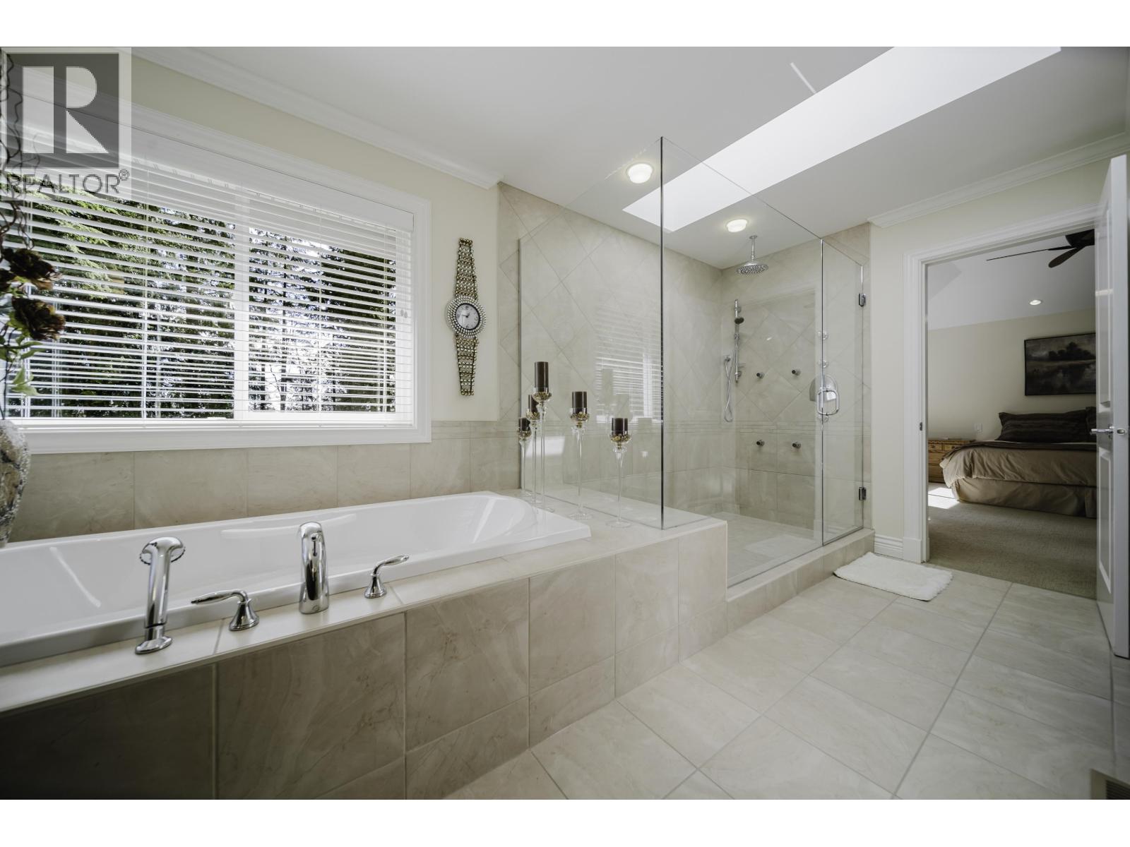 1056 Ravenswood Drive, Anmore, British Columbia V3H 5M6 - Photo 23 - R3109574