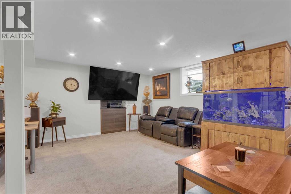 60 Dalhurst Way NW, Calgary, Alberta  T3A 1N7 - Photo 20 - A2300689