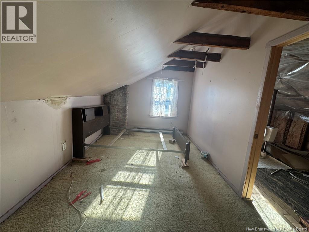267 Charlotte Street, Saint John, New Brunswick  E2M 1Y2 - Photo 4 - NB136942
