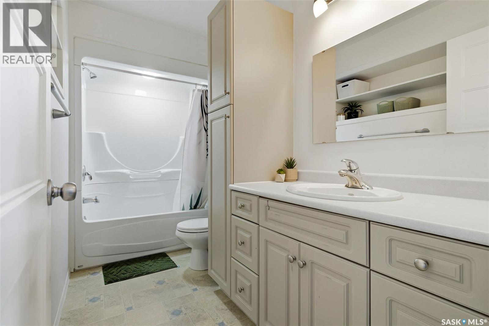 108 Matheson Crescent, Regina, Saskatchewan  S4R 5C4 - Photo 23 - SK032581