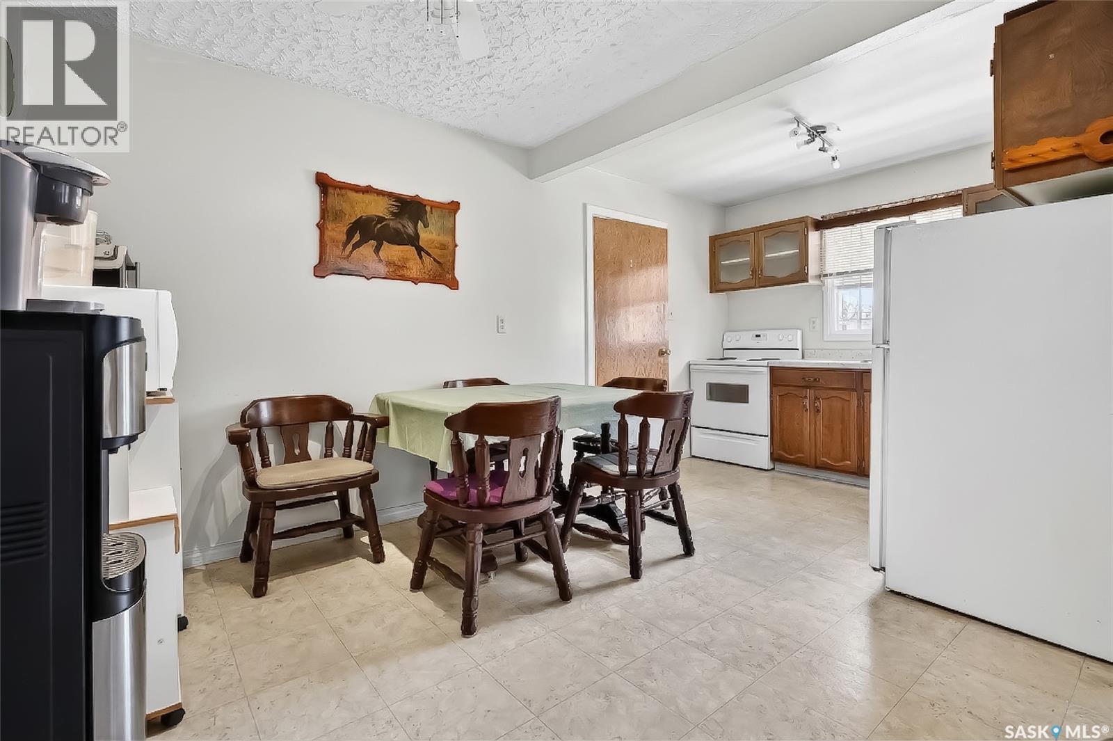 1220 Hochelaga Street W, Moose Jaw, Saskatchewan  S6H 2J4 - Photo 13 - SK032556