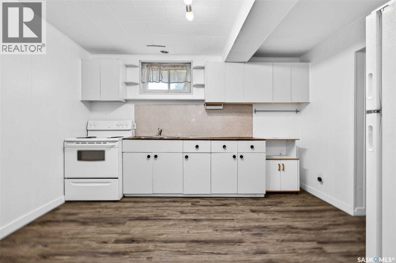 1220 Hochelaga Street W, Moose Jaw, Saskatchewan  S6H 2J4 - Photo 21 - SK032556