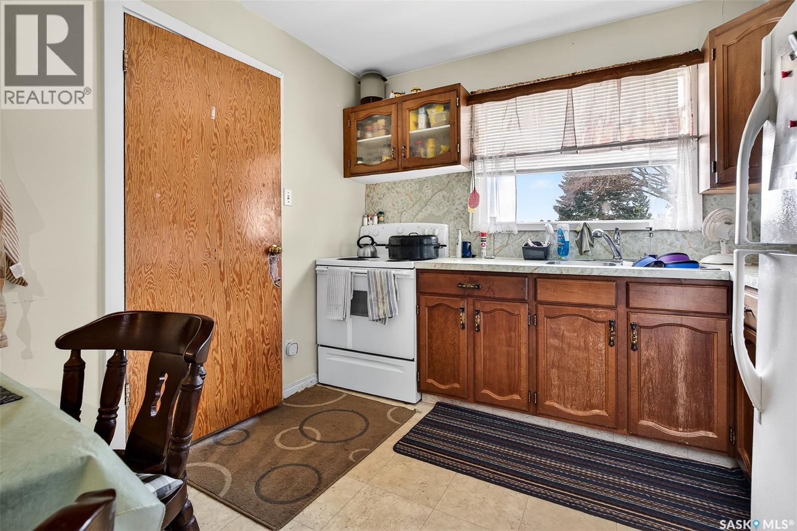 1220 Hochelaga Street W, Moose Jaw, Saskatchewan  S6H 2J4 - Photo 44 - SK032556