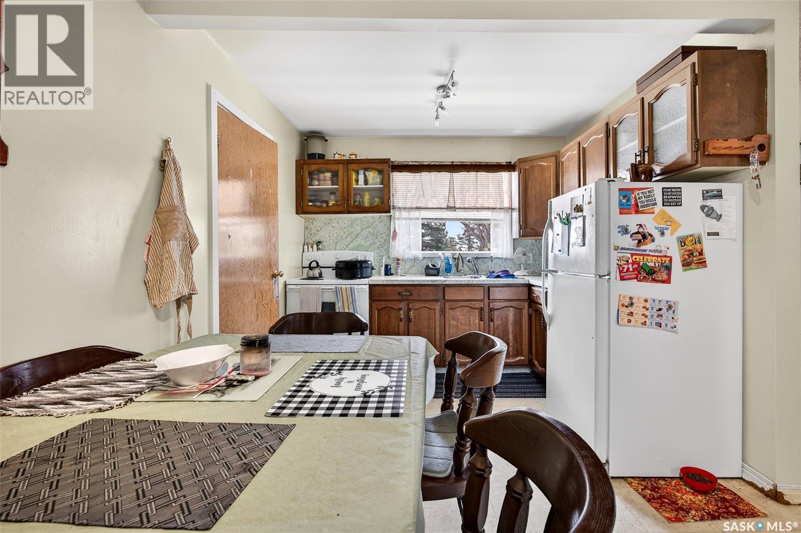 1220 Hochelaga Street W, Moose Jaw, Saskatchewan  S6H 2J4 - Photo 45 - SK032556