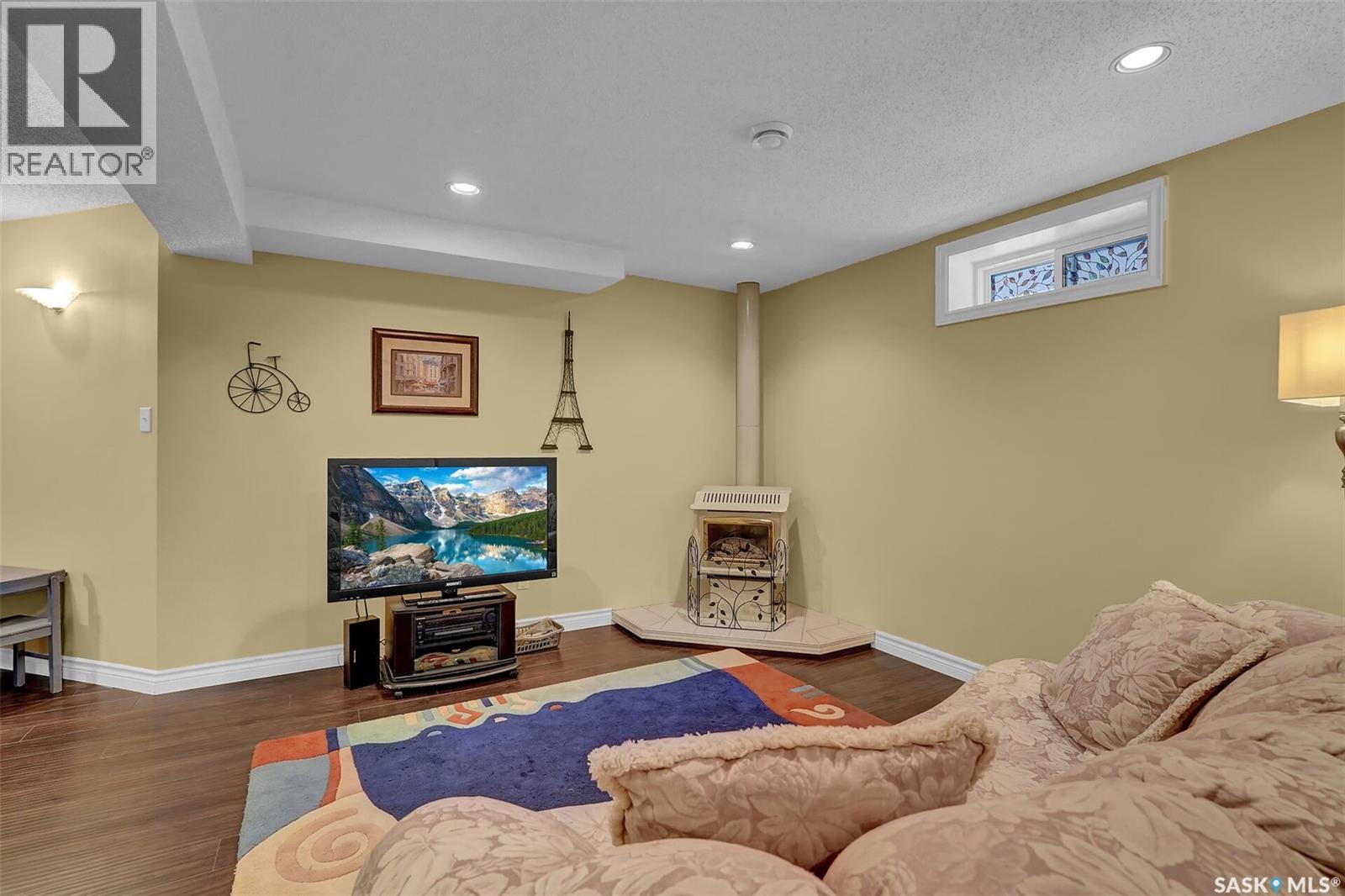 1505 Rousseau Crescent N, Regina, Saskatchewan  S4X 4L7 - Photo 28 - SK032402