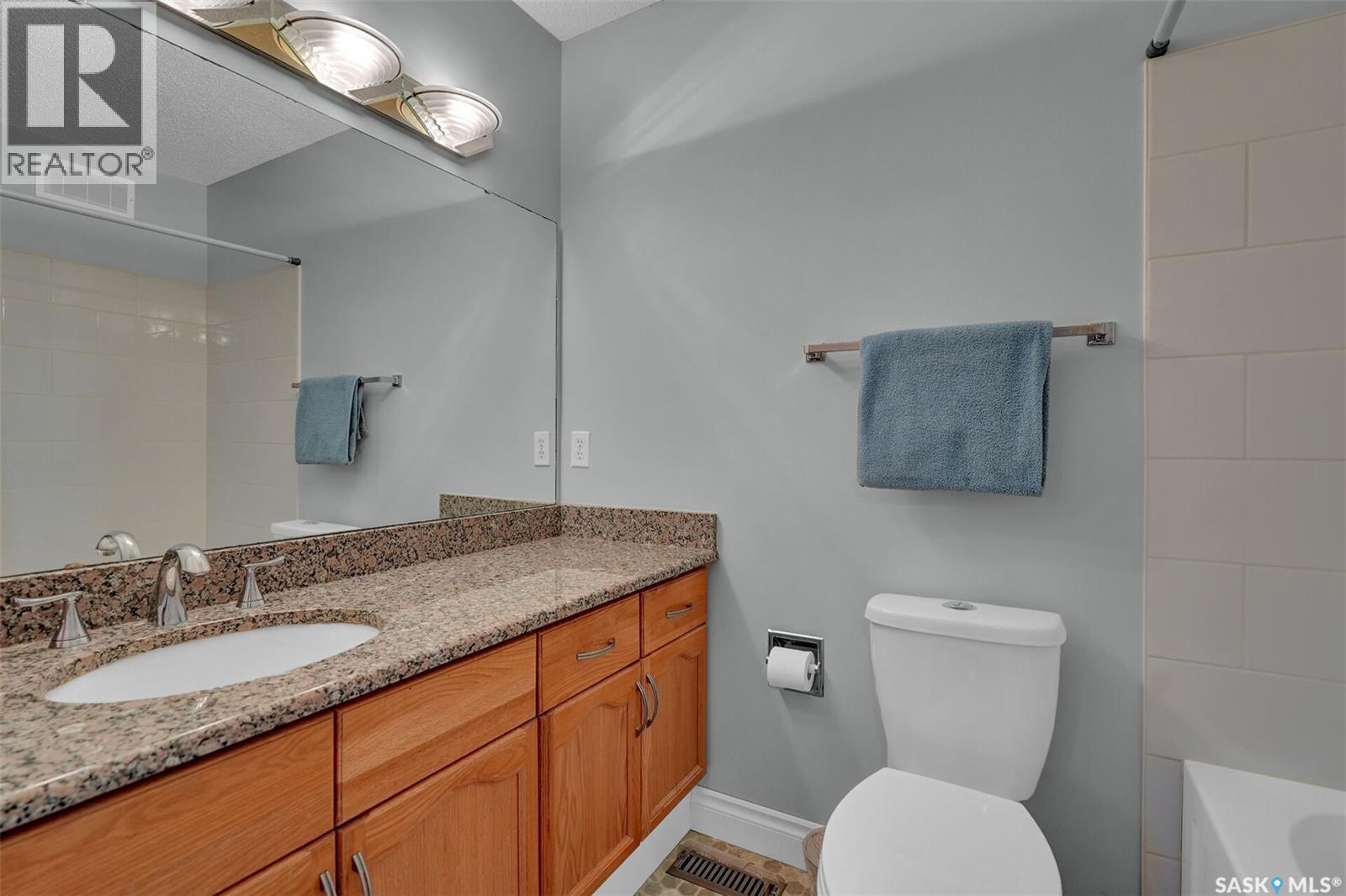 1505 Rousseau Crescent N, Regina, Saskatchewan  S4X 4L7 - Photo 33 - SK032402