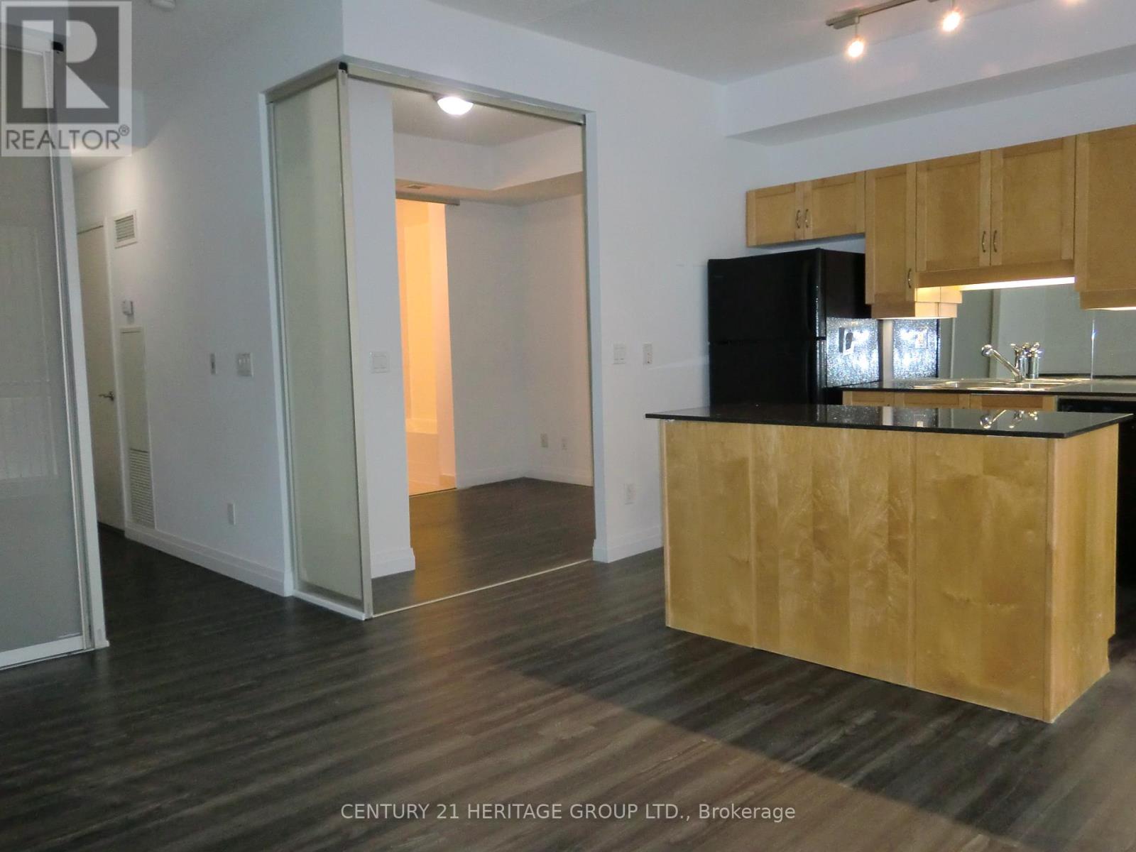 1105 - 220 Victoria Street, Toronto (Church-Yonge Corridor), Ontario  M5B 2R6 - Photo 8 - C12983958