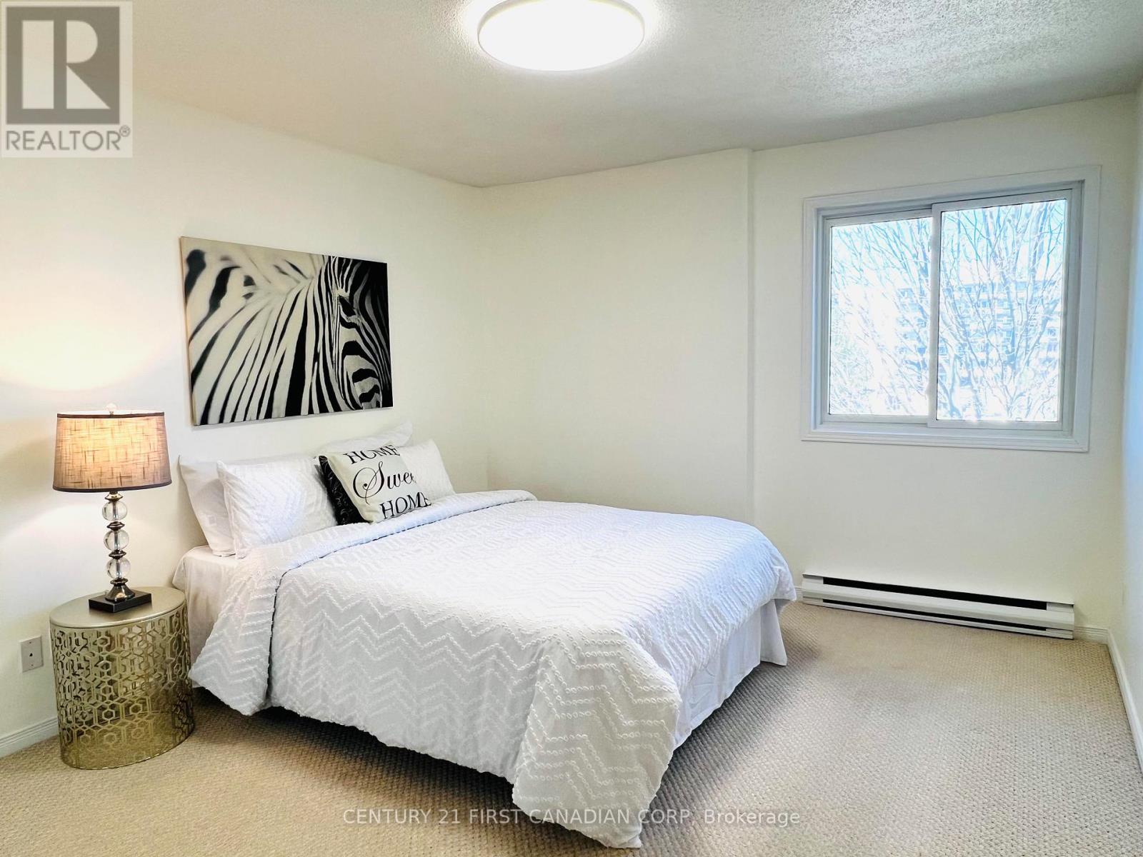 Photo 22 of 30 for 92 - 144 Conway Drive