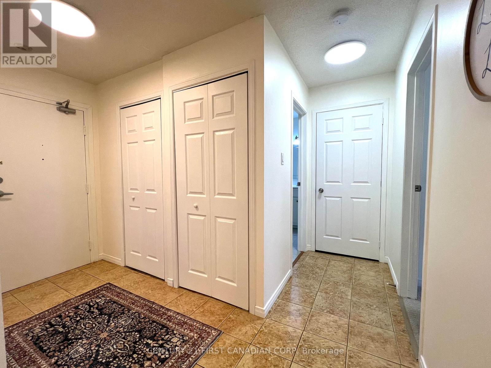 92 - 144 Conway Drive, London South, Ontario  N6E 3N3 - Photo 7 - X12982776