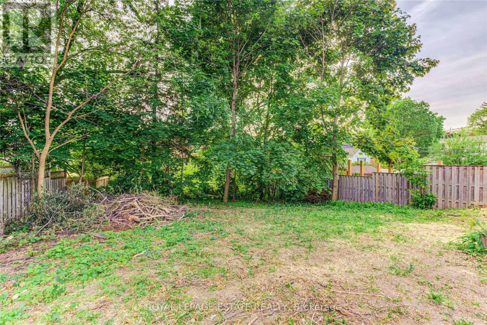 100 Eastville Avenue, Toronto, Ontario  M1M 2N9 - Photo 23 - E12983894