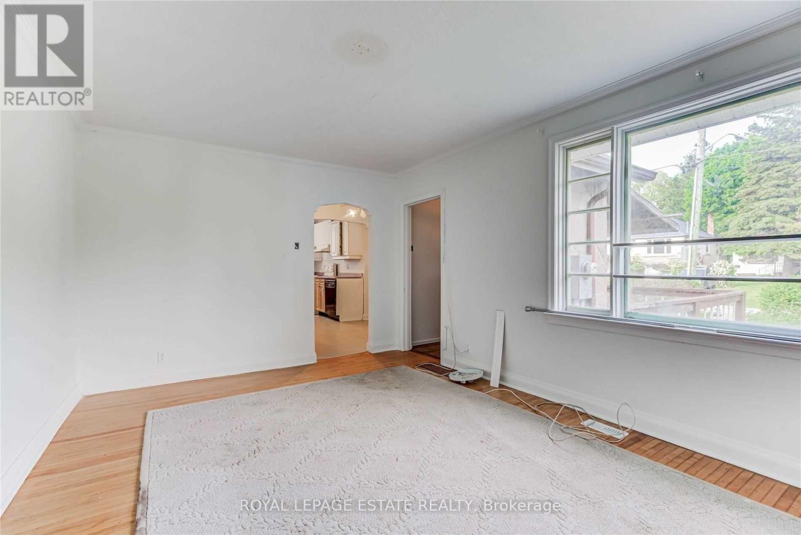 100 Eastville Avenue, Toronto, Ontario  M1M 2N9 - Photo 3 - E12983894