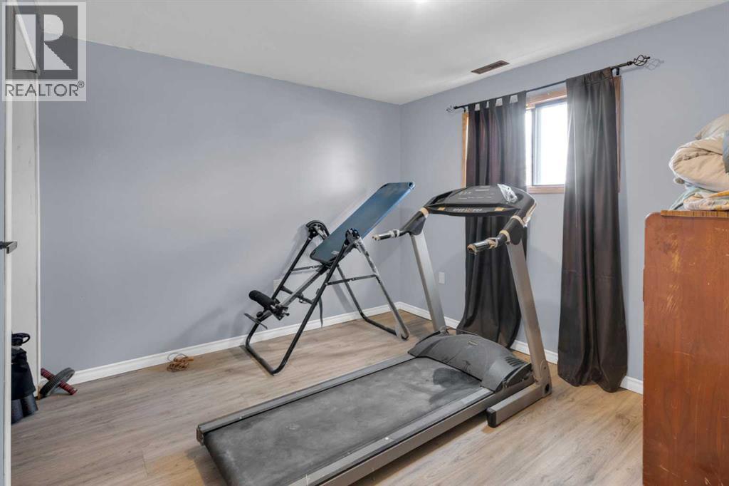 23 Beaver Place, Beiseker, Alberta  T0M 0G0 - Photo 18 - A2300496