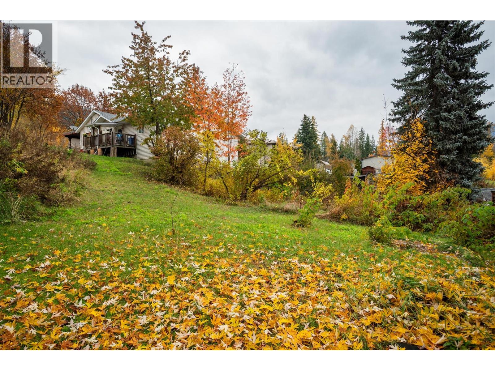 1976 Watson Lane, Fruitvale, British Columbia  V0G 1L1 - Photo 30 - 10367081