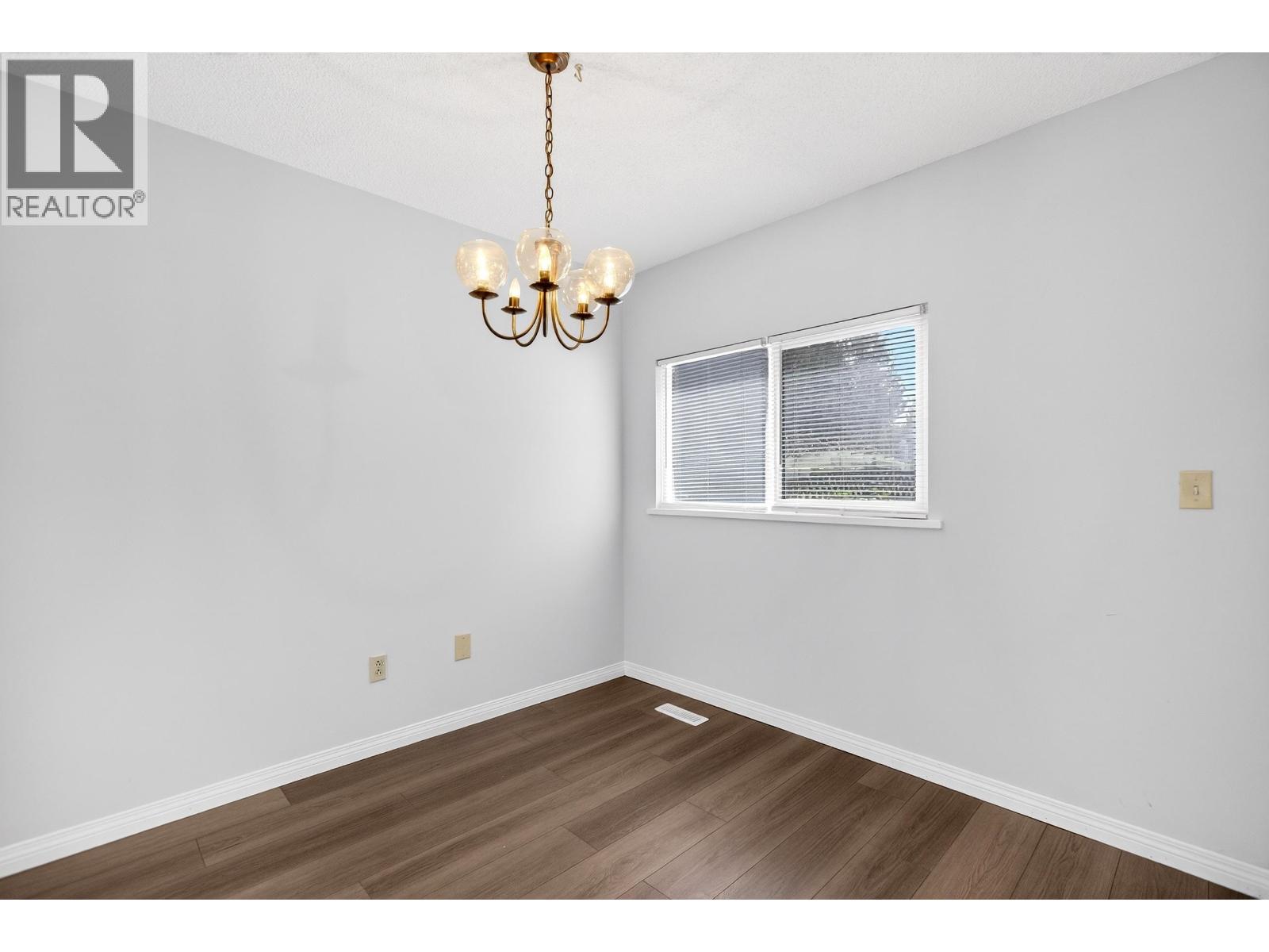 3008 Firbrook Place, Coquitlam, British Columbia  V3C 4B3 - Photo 9 - R3084633