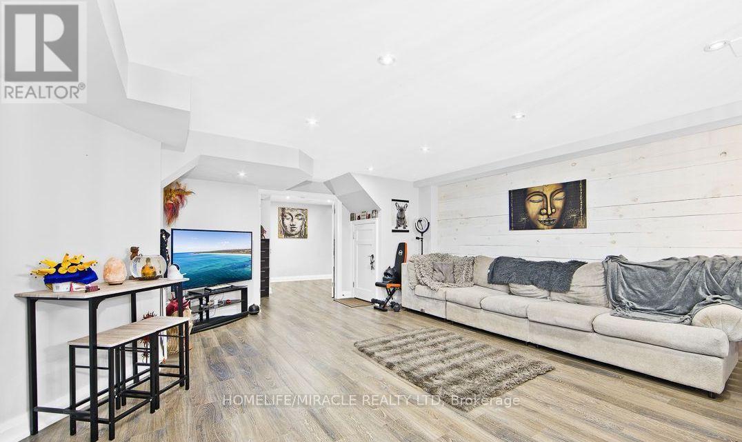 Lower - 75 Jewelwing Court, Bradford West Gwillimbury, Ontario  L3Z 0N7 - Photo 3 - N12983910