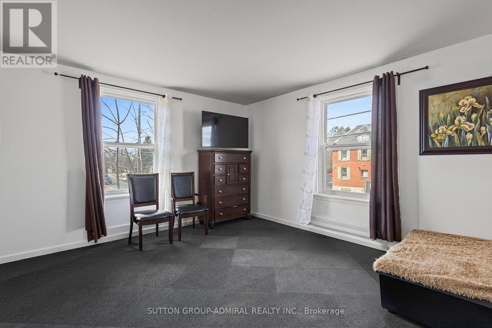 6745 Main Street, Whitchurch-Stouffville, Ontario  L4A 6B5 - Photo 21 - N12983930