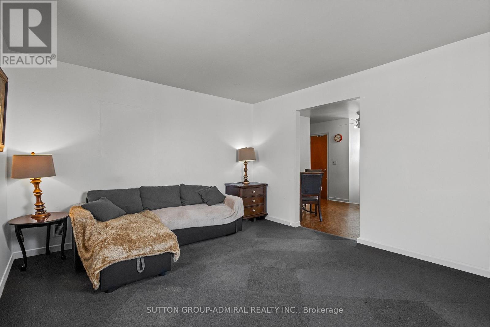 6745 Main Street, Whitchurch-Stouffville, Ontario  L4A 6B5 - Photo 22 - N12983930