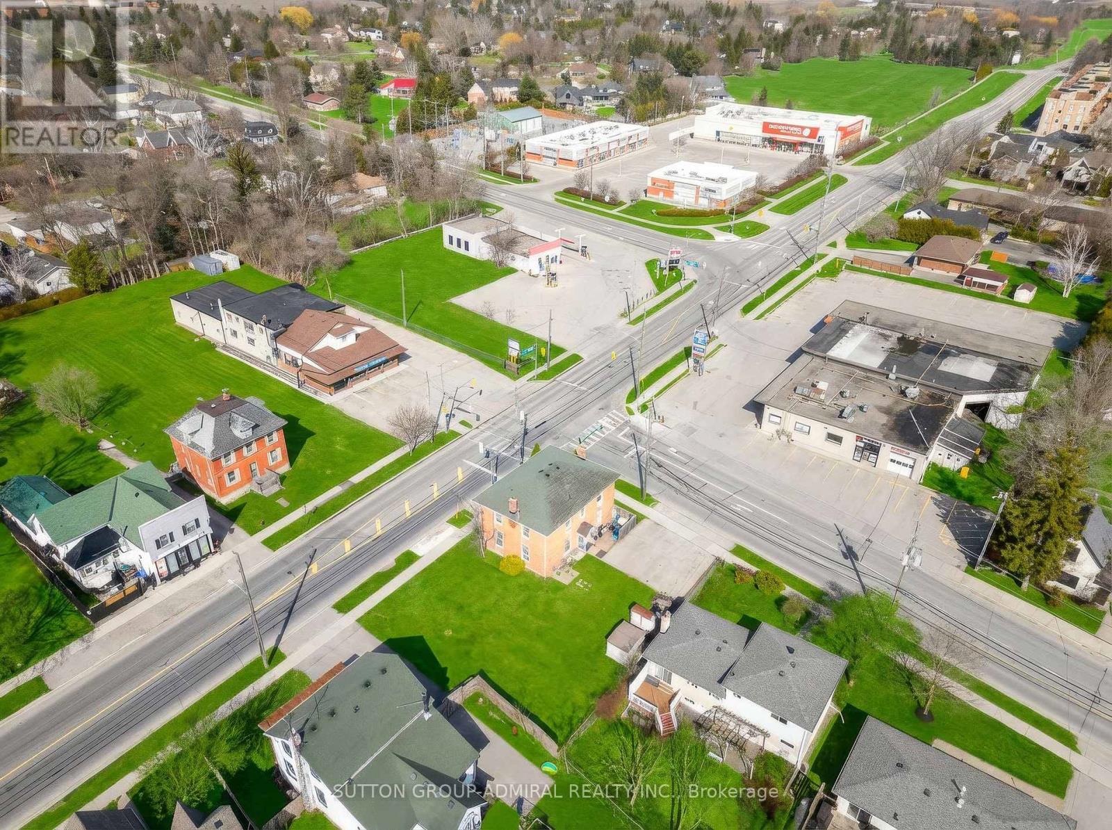 6745 Main Street, Whitchurch-Stouffville, Ontario  L4A 6B5 - Photo 38 - N12983930