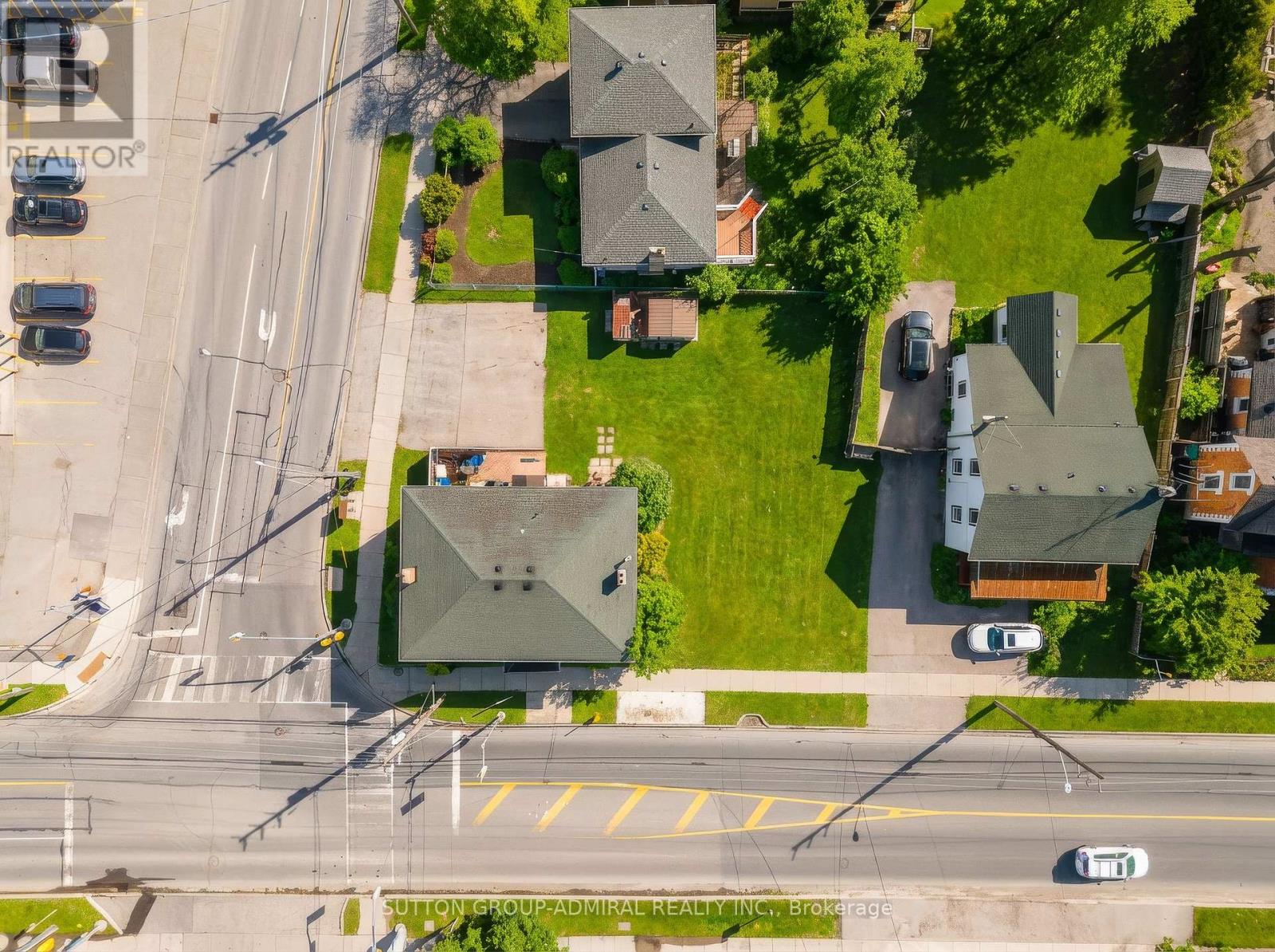 6745 Main Street, Whitchurch-Stouffville, Ontario  L4A 6B5 - Photo 39 - N12983930