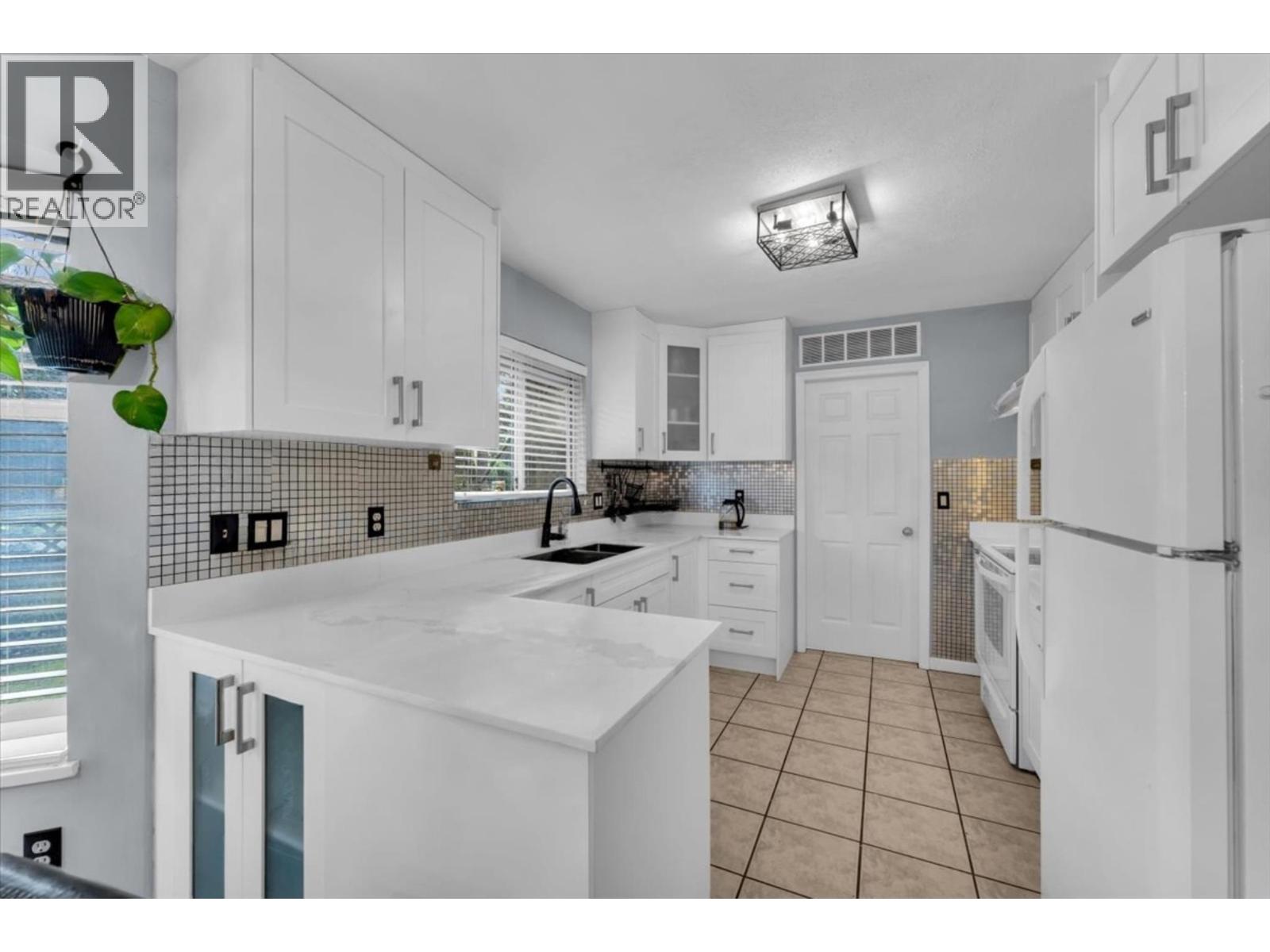 3 6675 No. 2 Road, Richmond, British Columbia  V7C 3L5 - Photo 11 - R3106620