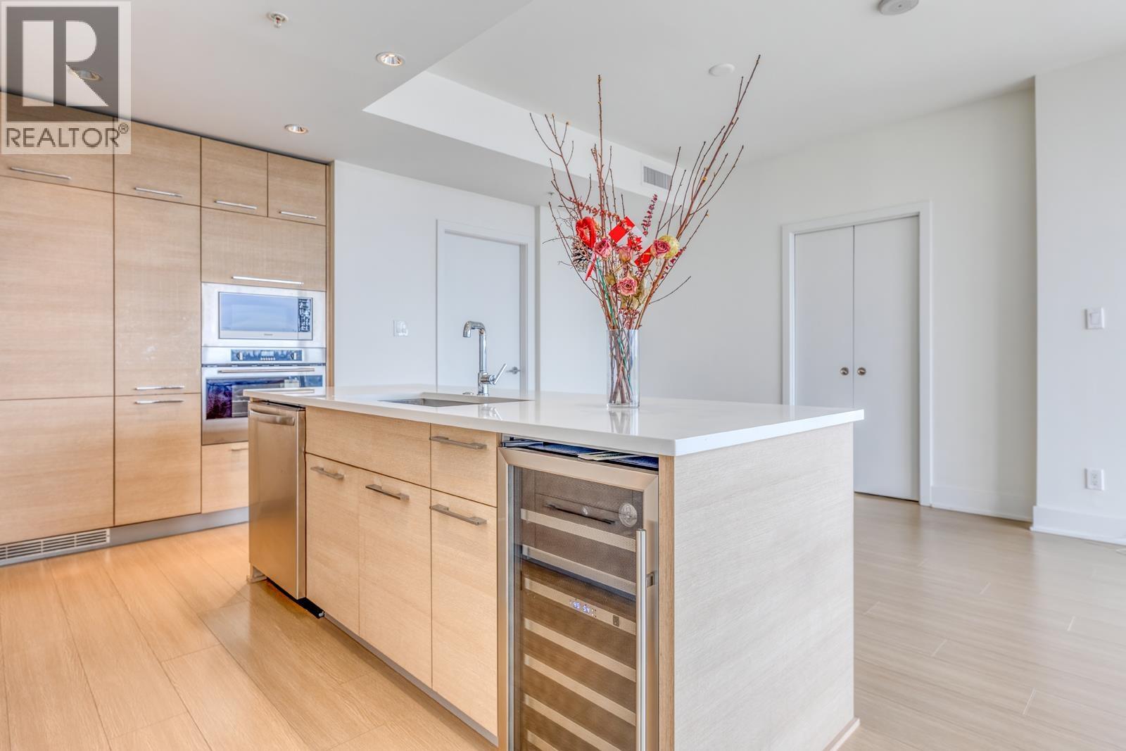 4501 1188 Pinetree Way, Coquitlam, British Columbia  V3B 0K9 - Photo 10 - R3109191